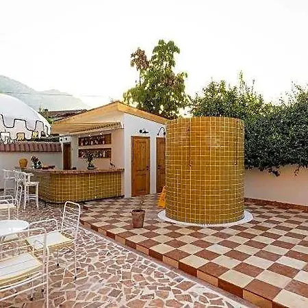 Yonca Anjelika Hotel